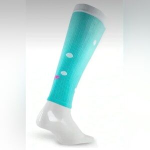 * NWOT* Pro Compression | Mint Dots Calf Sleeves